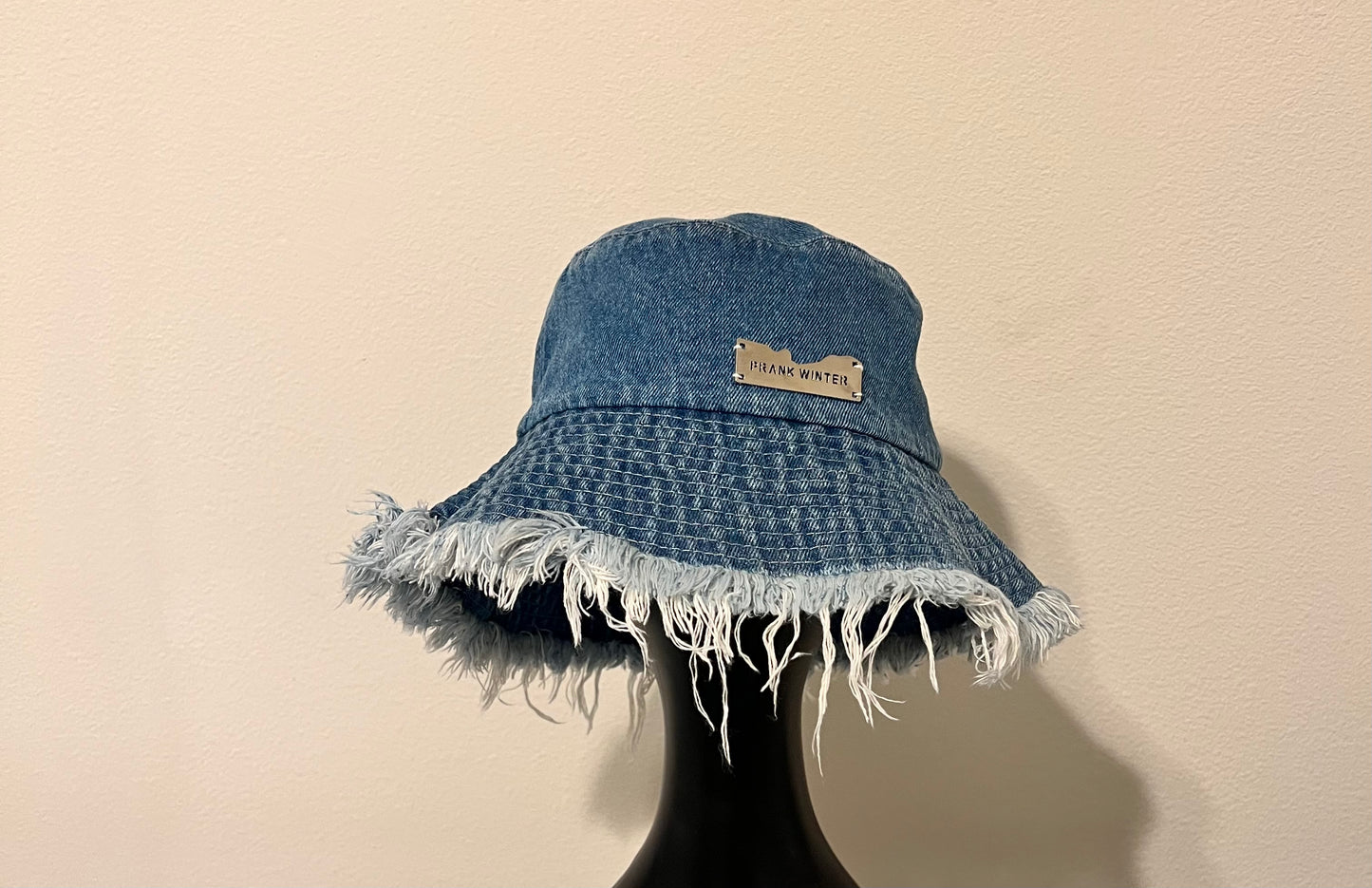 Jean Bucket 1